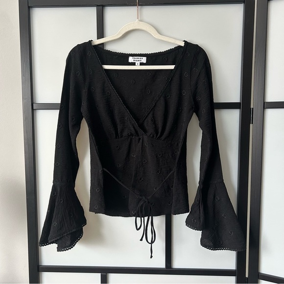 [M] Frankie's Bikinis Black Anabelle Eyelet Long Sleeve Front Tie Cover Up Top - Picture 3 of 13